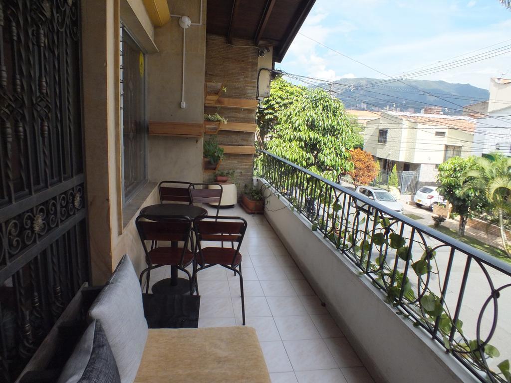 Hostal Casa Paraiso Medellín Esterno foto